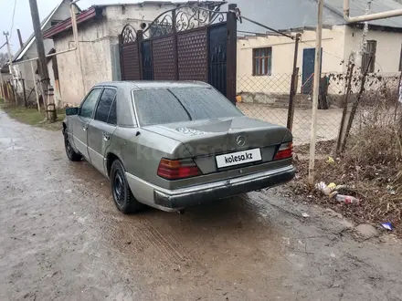 Mercedes-Benz E 200 1990 года за 700 000 тг. в Тараз – фото 4