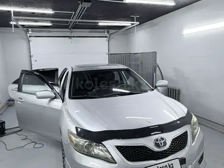Toyota Camry 2011 года за 4 400 000 тг. в Уральск – фото 4