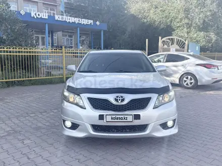 Toyota Camry 2011 года за 4 400 000 тг. в Уральск – фото 12