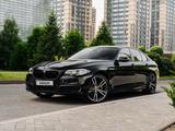 BMW 528 2014 года за 11 800 000 тг. в Алматы