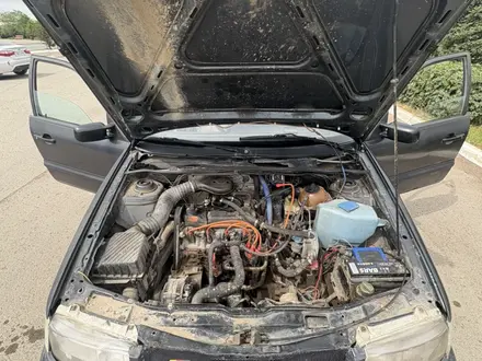 Volkswagen Passat 1995 года за 1 000 000 тг. в Уральск – фото 11