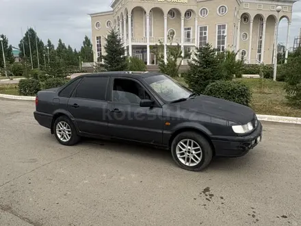Volkswagen Passat 1995 года за 1 000 000 тг. в Уральск