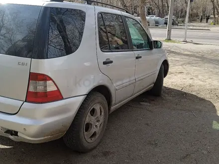 Mercedes-Benz ML 270 2002 года за 4 000 000 тг. в Караганда – фото 2