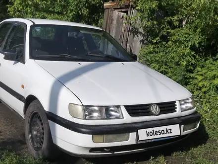 Volkswagen Passat 1995 года за 1 200 000 тг. в Костанай – фото 2