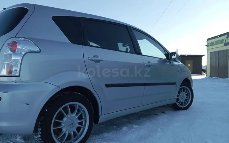Toyota Corolla Verso 2008 года за 6 800 000 тг. в Лисаковск