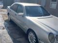 Mercedes-Benz E 230 1997 годаүшін2 550 000 тг. в Семей – фото 3