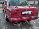 Mercedes-Benz E 280 1993 годаүшін1 900 000 тг. в Алматы