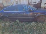 Volkswagen Passat 2002 года за 500 000 тг. в Бишкуль – фото 3
