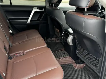 Toyota Land Cruiser Prado 2019 года за 23 000 000 тг. в Атырау – фото 6