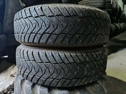 215/65R17 пара Yokohama IG-65 за 60 000 тг. в Алматы