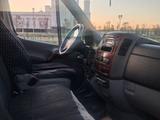 Volkswagen Crafter 2010 года за 10 000 000 тг. в Туркестан – фото 3