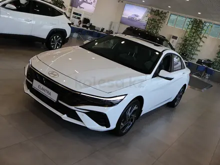 Hyundai Elantra Luxe 2024 года за 14 390 000 тг. в Астана – фото 3