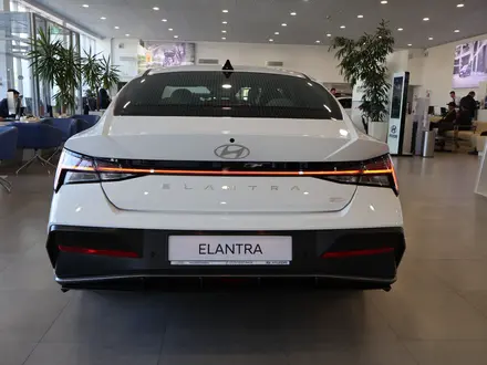 Hyundai Elantra Luxe 2024 года за 14 390 000 тг. в Астана – фото 5