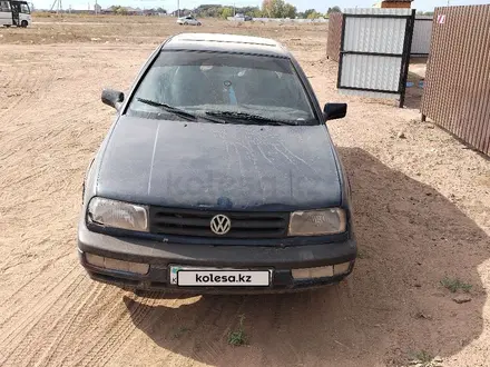 Volkswagen Vento 1994 года за 750 000 тг. в Уральск – фото 3