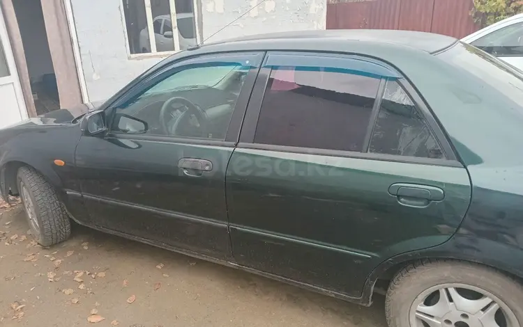 Mazda 323 1999 годаүшін1 000 000 тг. в Семей