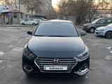 Hyundai Accent 2018 годаfor7 200 000 тг. в Алматы – фото 3