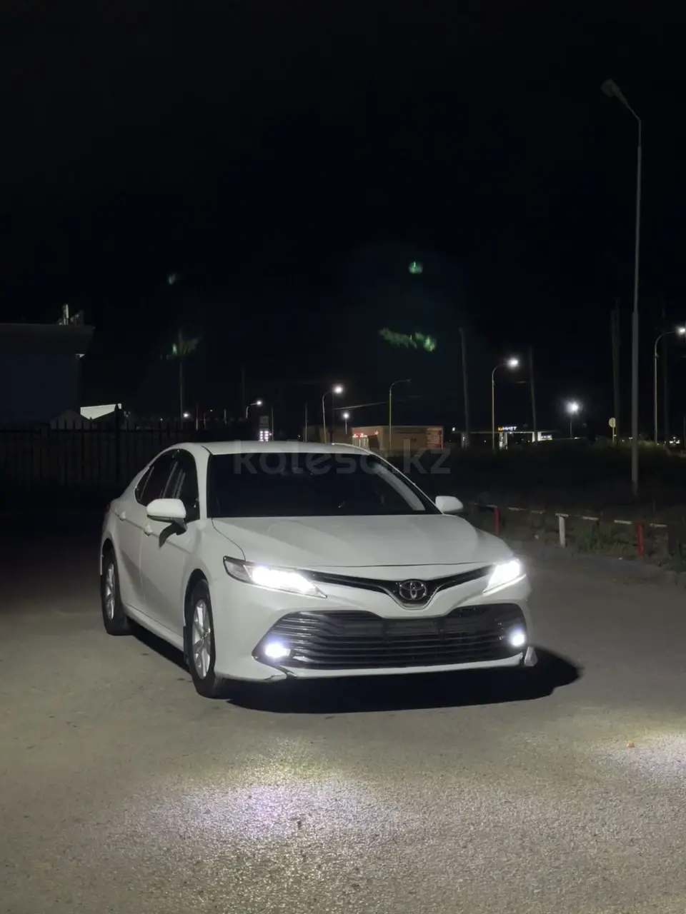 Toyota Camry, 2019