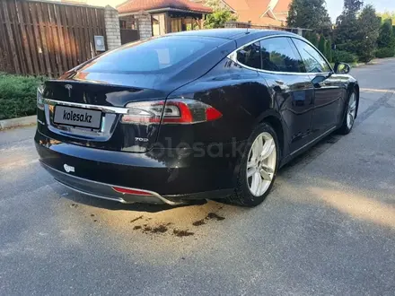 Tesla Model S 2015 года за 29 500 000 тг. в Алматы – фото 2