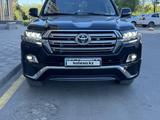 Toyota Land Cruiser 2017 года за 34 000 000 тг. в Астана