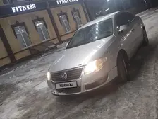 Volkswagen Passat, 2008