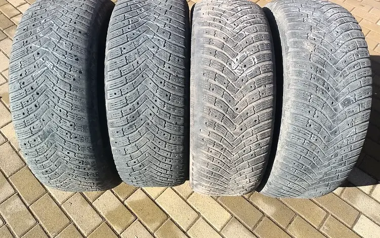 Шины 265/65 R17 — "Continental IceContact 3" (Чехия), зимние. Двеүшін40 000 тг. в Астана