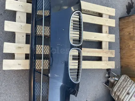 Передний бампер оригенал за 120 000 тг. в Астана – фото 3