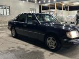 Mercedes-Benz E 260 1989 года за 1 000 000 тг. в Шымкент – фото 3