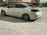 Hyundai Elantra 2016 года за 5 200 000 тг. в Актау – фото 2