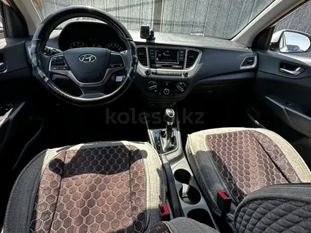 Hyundai Accent 2022 года за 6 923 700 тг. в Алматы – фото 8