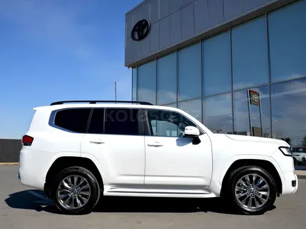 Toyota Land Cruiser Premium+ 2025 года за 71 890 000 тг. в Шымкент – фото 17