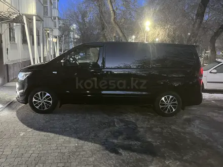 Hyundai Starex 2018 года за 13 000 000 тг. в Астана – фото 3