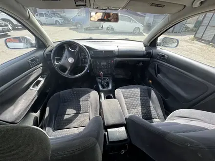 Volkswagen Passat 2003 года за 1 900 000 тг. в Костанай – фото 10
