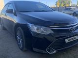 Toyota Camry 2015 годаүшін10 000 000 тг. в Актобе – фото 2