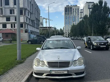 Mercedes-Benz C 230 2006 года за 4 000 000 тг. в Астана