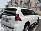 Toyota Land Cruiser Prado 2022 года за 26 000 000 тг. в Тараз – фото 3