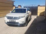 Toyota Highlander 2012 года за 14 500 000 тг. в Актау – фото 4