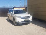 Toyota Highlander 2012 года за 14 500 000 тг. в Актау – фото 5