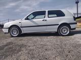 Volkswagen Golf 1994 годаүшін1 300 000 тг. в Усть-Каменогорск – фото 5