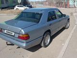 Mercedes-Benz E 250 1993 года за 1 900 000 тг. в Жезказган – фото 3