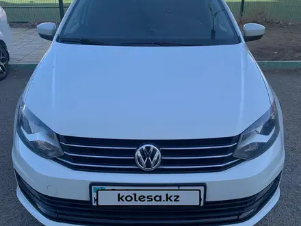 Volkswagen Polo 2017 года за 6 200 000 тг. в Атырау