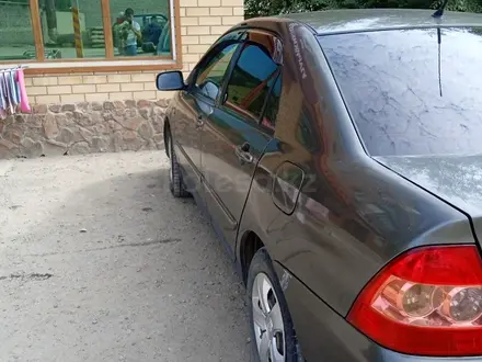 Toyota Corolla 2005 года за 3 500 000 тг. в Семей – фото 3