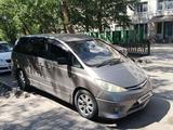 Toyota Estima 2003 года за 4 000 000 тг. в Астана