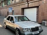 Mercedes-Benz E 320 1995 года за 2 650 000 тг. в Алматы – фото 3