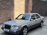 Mercedes-Benz E 320 1995 года за 2 650 000 тг. в Алматы – фото 2