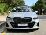 BMW 530 2025 года за 29 000 000 тг. в Астана – фото 2