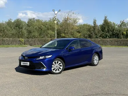 Toyota Camry 2023 годаүшін16 200 000 тг. в Астана