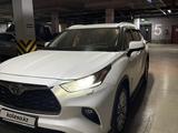 Toyota Highlander 2024 года за 37 000 000 тг. в Астана