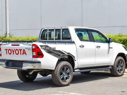 Toyota Hilux 2023 года за 21 300 000 тг. в Актау – фото 6