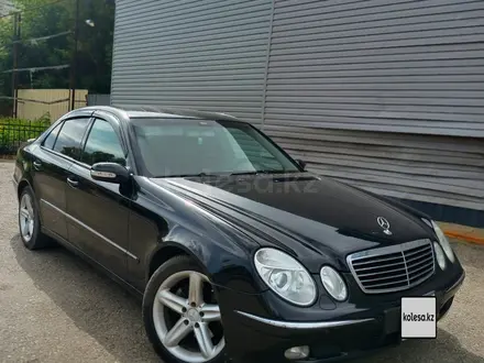 Mercedes-Benz E 200 2006 года за 6 000 000 тг. в Усть-Каменогорск