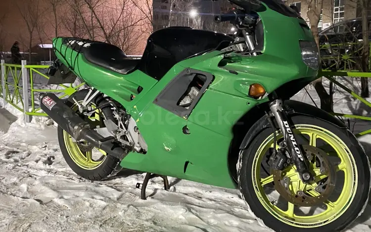 Honda  CBR 600F 1997 годаүшін1 000 000 тг. в Астана